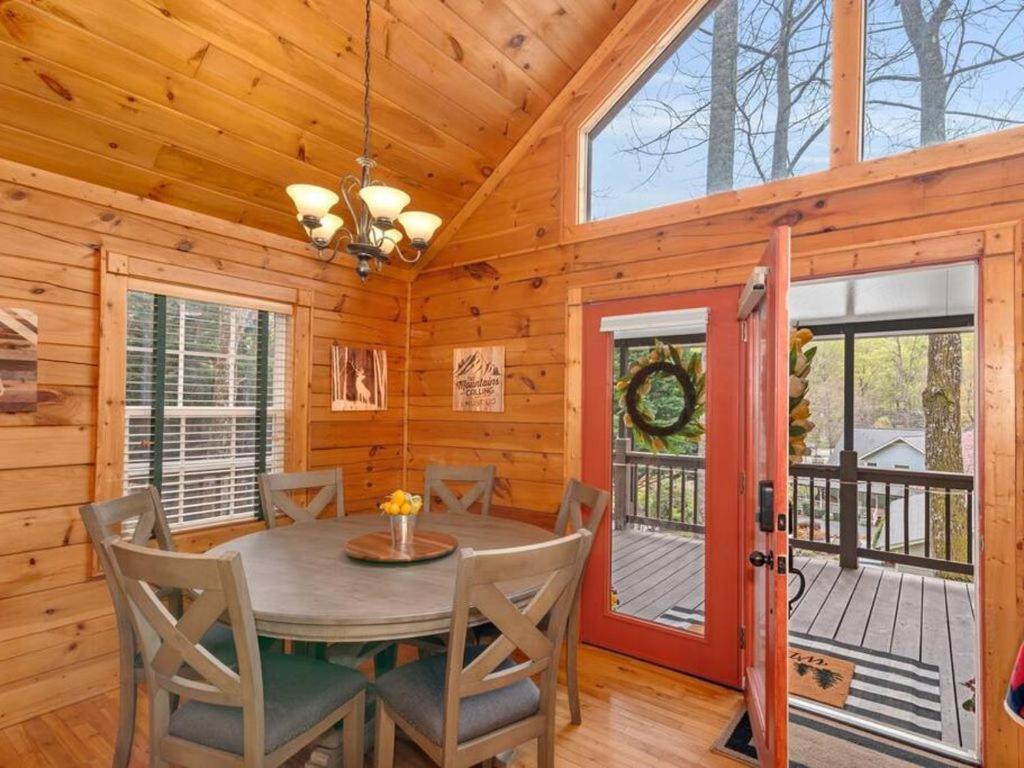 Soco Serene Cabin In The Heart Of แมกกีวาเลย์ ภายนอก รูปภาพ