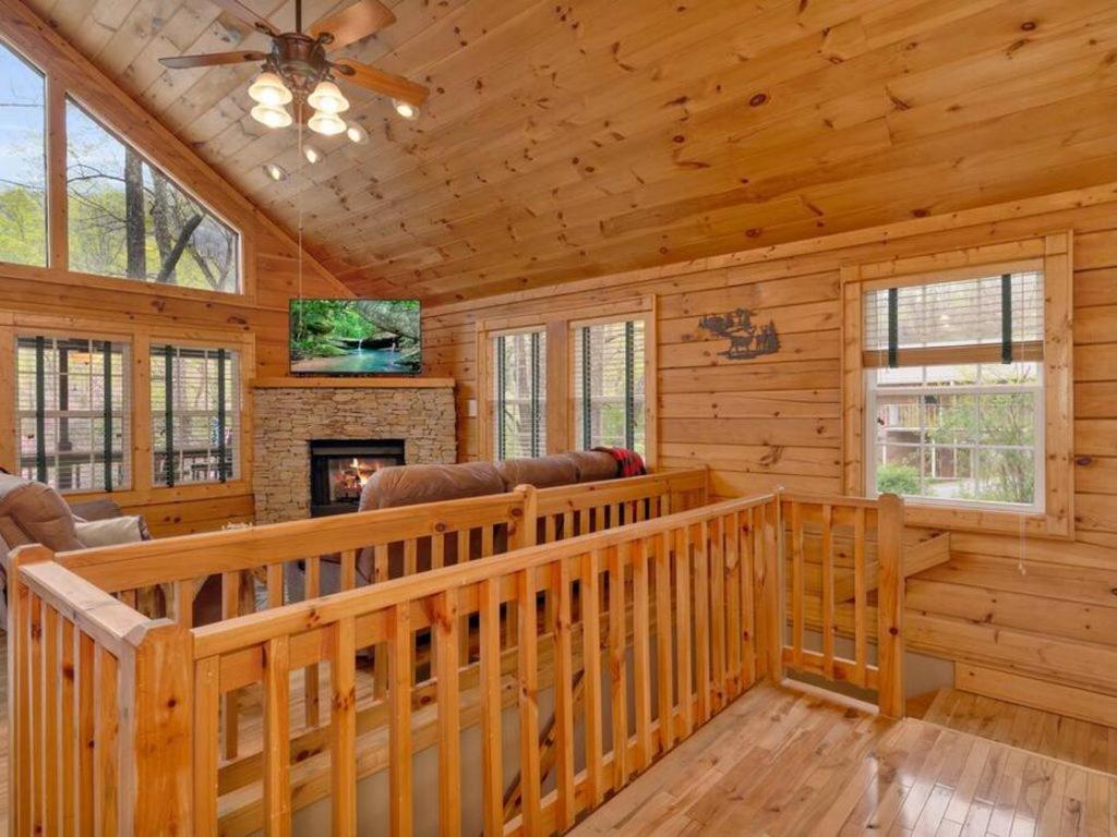 Soco Serene Cabin In The Heart Of แมกกีวาเลย์ ภายนอก รูปภาพ