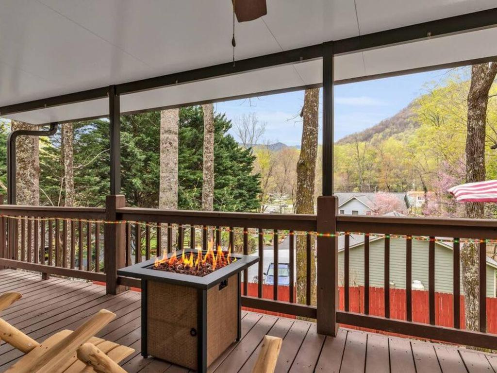 Soco Serene Cabin In The Heart Of แมกกีวาเลย์ ภายนอก รูปภาพ
